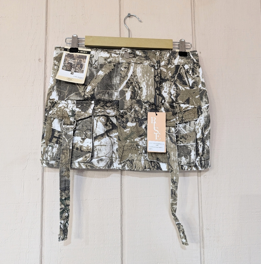 Rise Camo Cargo Micro Mini Skirt Y2K Olive